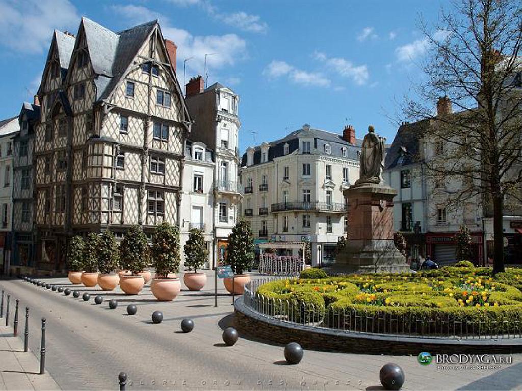 149 ANGERS MAINE ET LOIRE_000054.jpg